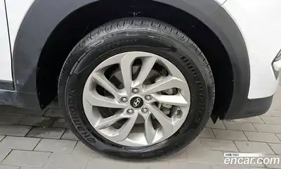 Hyundai Tucson 2015 1.7 автомат (гидро), миниатюра 7