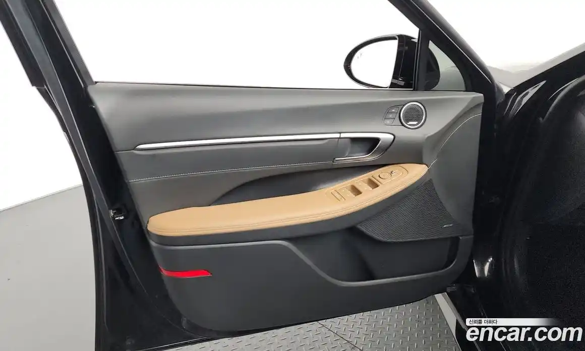 Hyundai Sonata 2020 1.6 автомат (гидро), фото 14