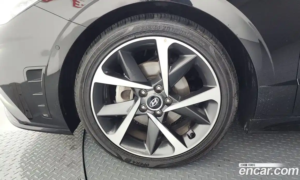 Hyundai Sonata 2020 1.6 автомат (гидро), фото 5