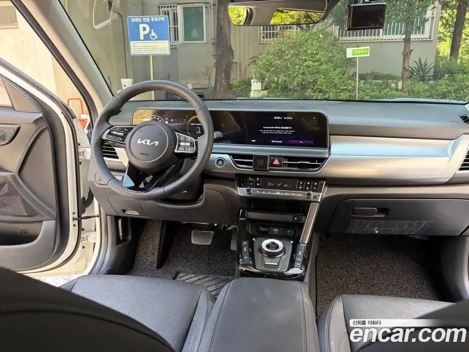 Kia Seltos 2025 2.0 автомат (гидро), фото 15