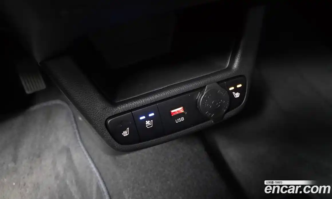 Kia Ray 2023 1.0 автомат (гидро), фото 22