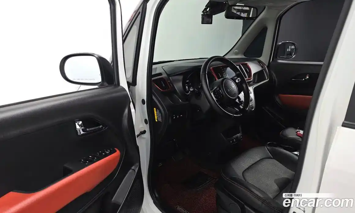 Kia Ray 2021 1.0 автомат (гидро), фото 13