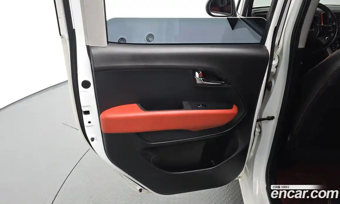 Kia Ray 2021 1.0 автомат (гидро), фото 15
