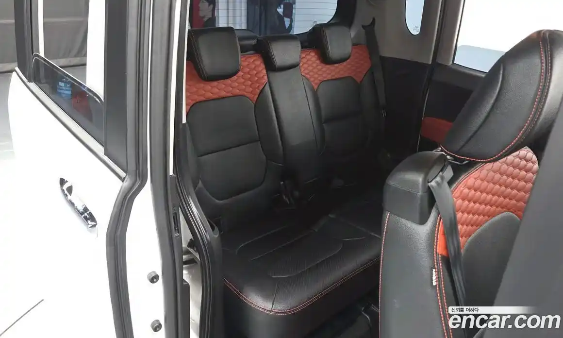 Kia Ray 2021 1.0 автомат (гидро), фото 16