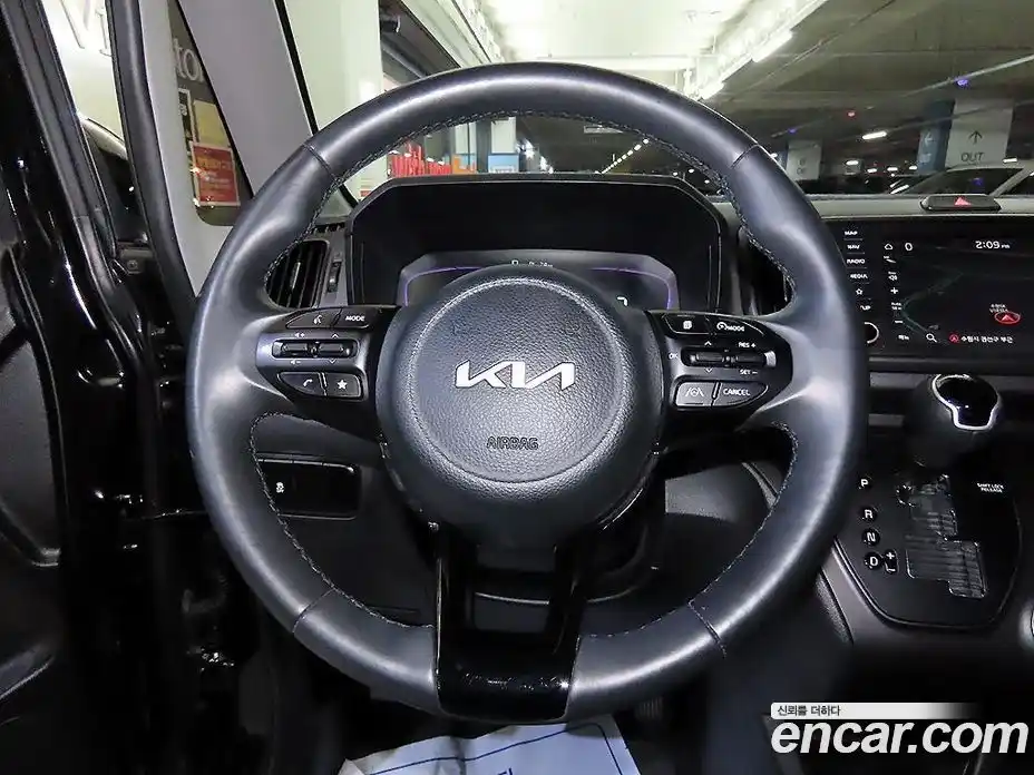 Kia Ray 2022 1.0 автомат (гидро), фото 8
