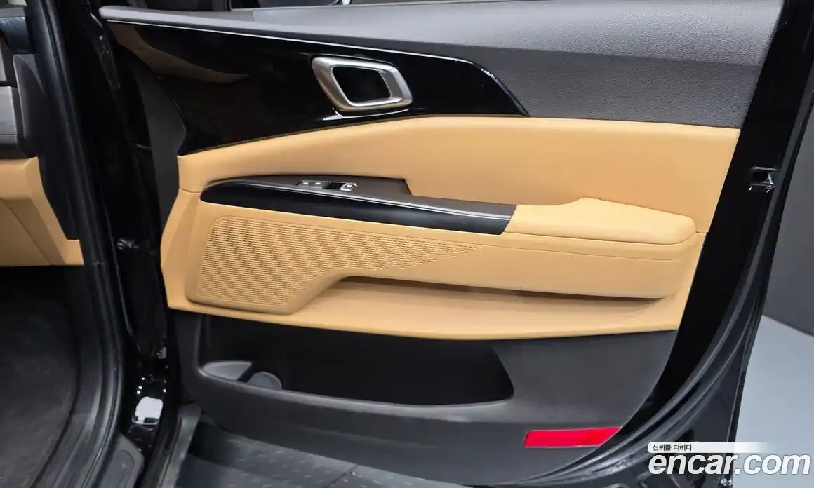 Kia Carnival 2022 2.2 автомат (гидро), фото 14