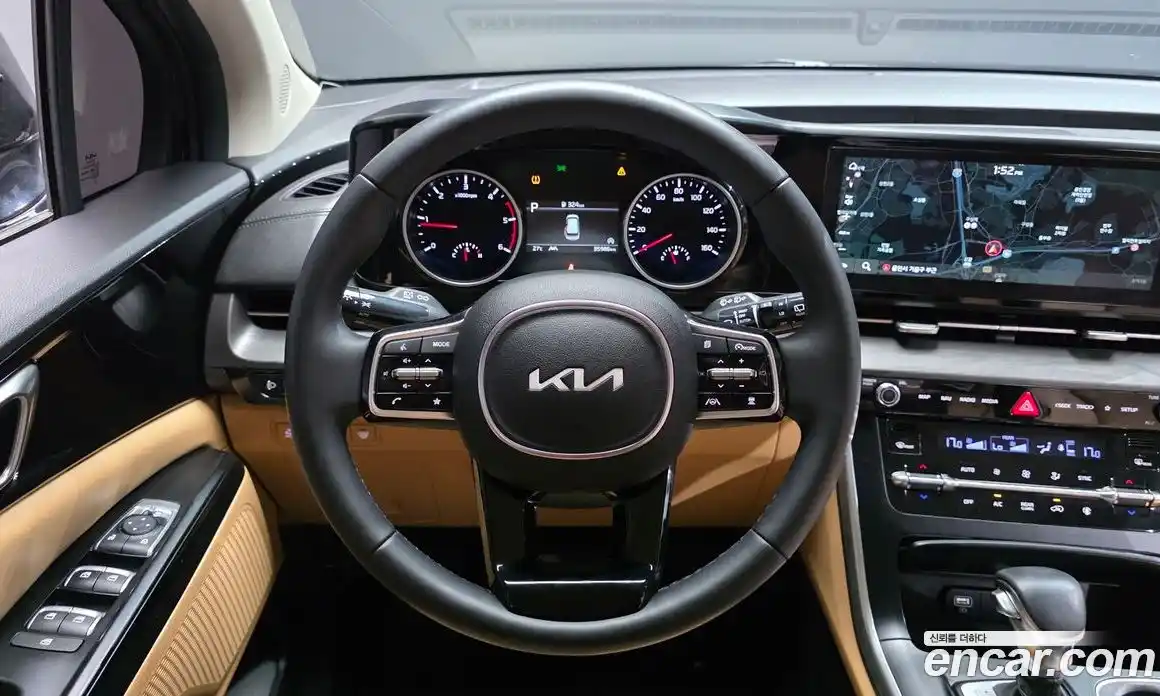 Kia Carnival 2022 2.2 автомат (гидро), фото 20