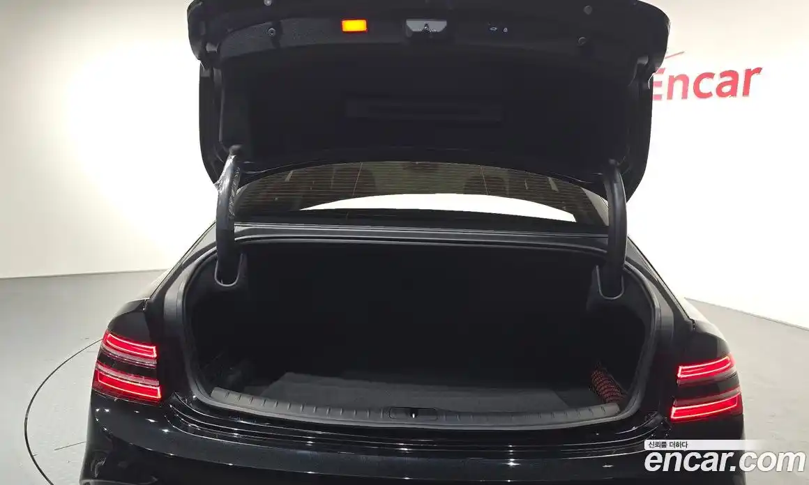 Genesis G80 2025 3.5 автомат (гидро), фото 23