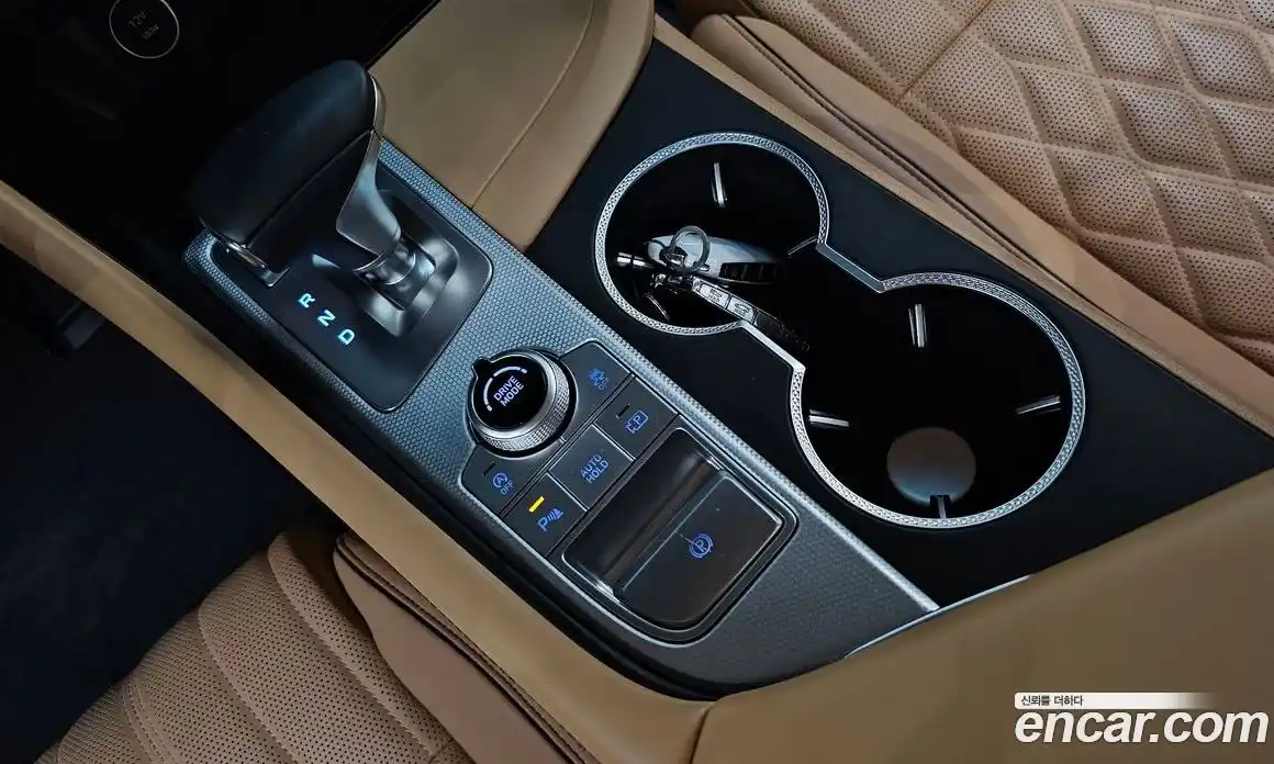 Genesis G70 2023 2.5 автомат (гидро), фото 11