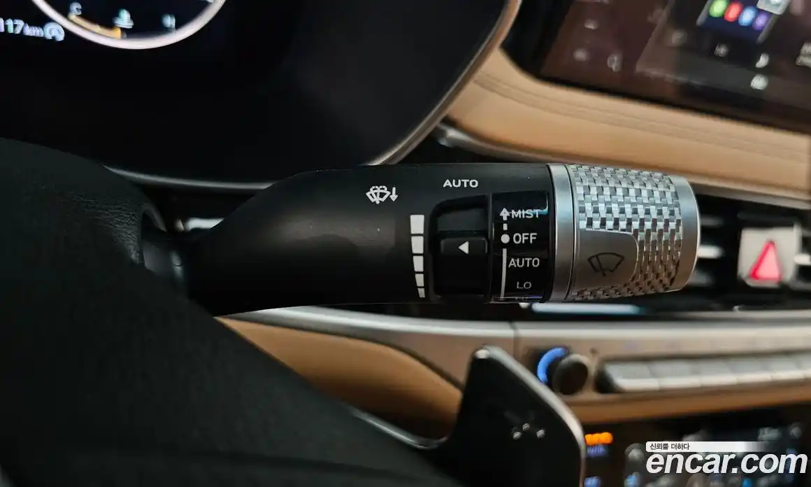 Genesis G70 2023 2.5 автомат (гидро), фото 23