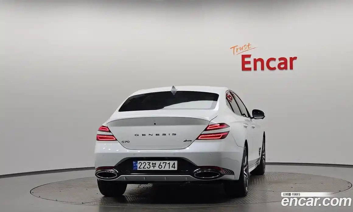 Genesis G70 2023 2.5 автомат (гидро), фото 3