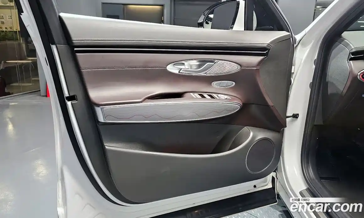 Genesis GV70 2021 2.5 автомат (гидро), фото 14
