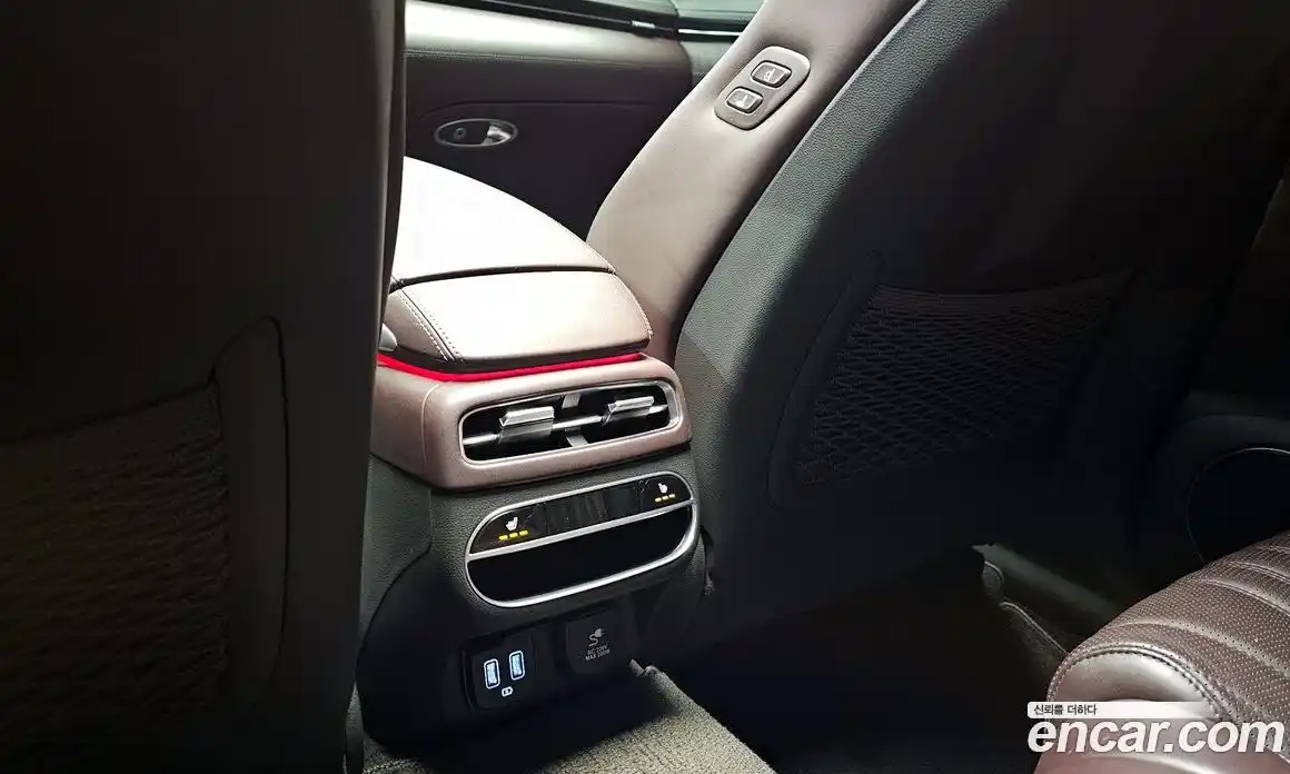 Genesis GV70 2021 2.5 автомат (гидро), фото 29