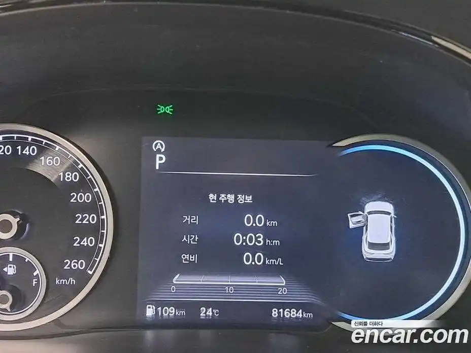 Genesis GV70 2022 2.5 автомат (гидро), фото 8