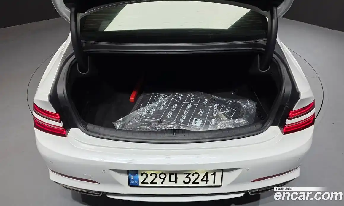 Genesis G80 2022 2.5 автомат (гидро), фото 24