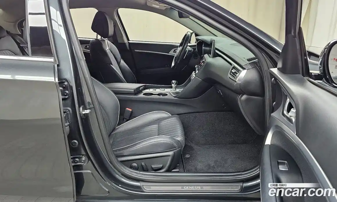 Genesis G70 2017 2.0 автомат (гидро), фото 11
