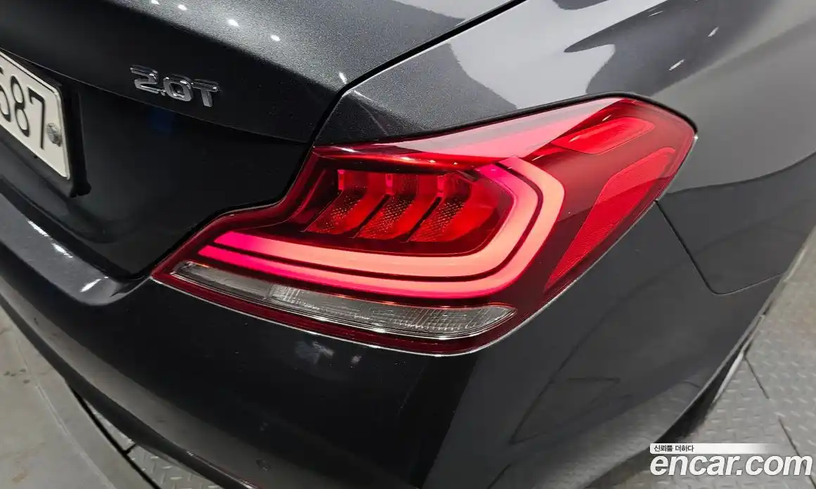 Genesis G70 2019 2.0 автомат (гидро), фото 9