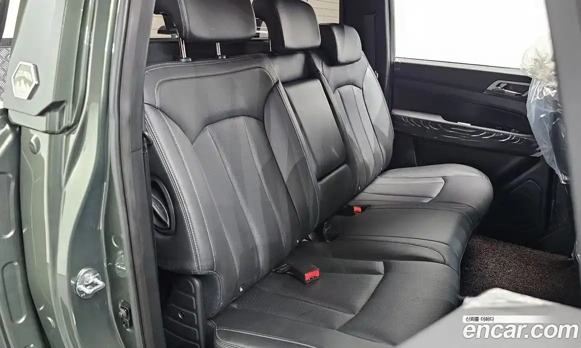 SsangYong Rexton 2024 2.2 автомат (гидро), фото 12