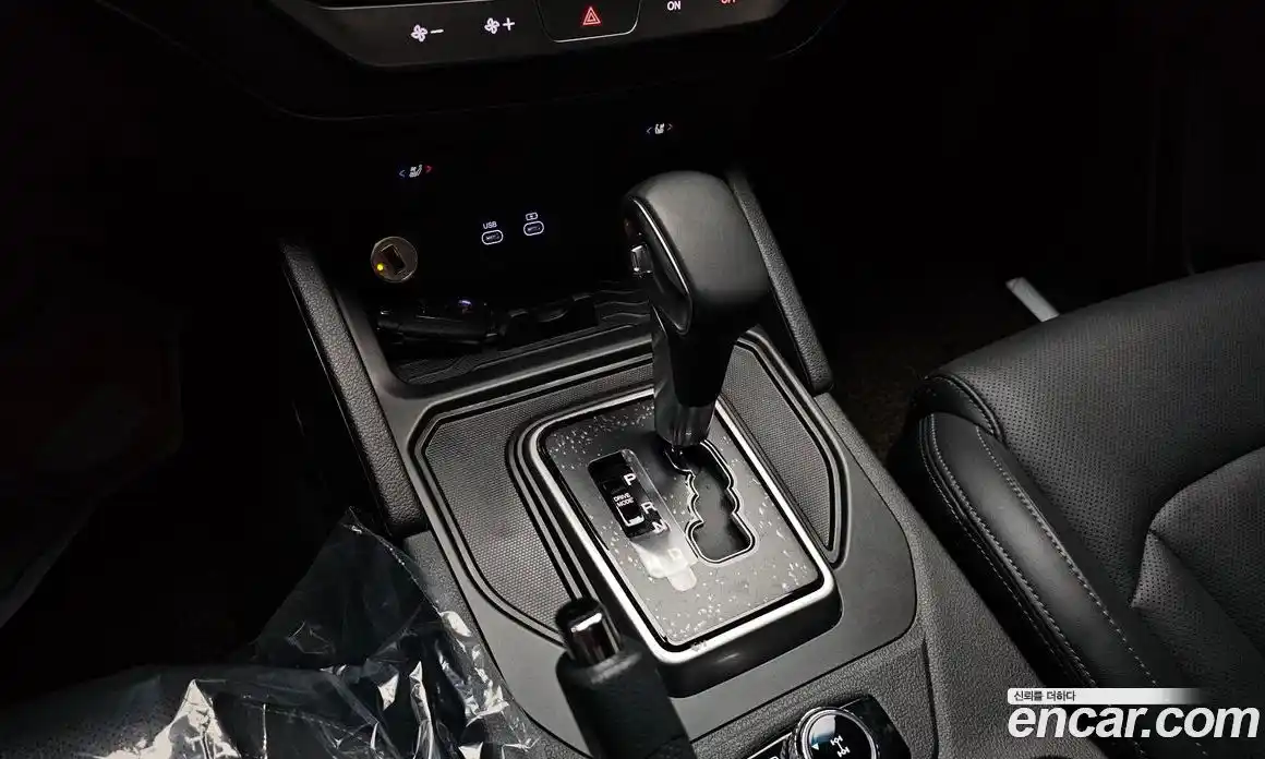 SsangYong Rexton 2024 2.2 автомат (гидро), фото 9