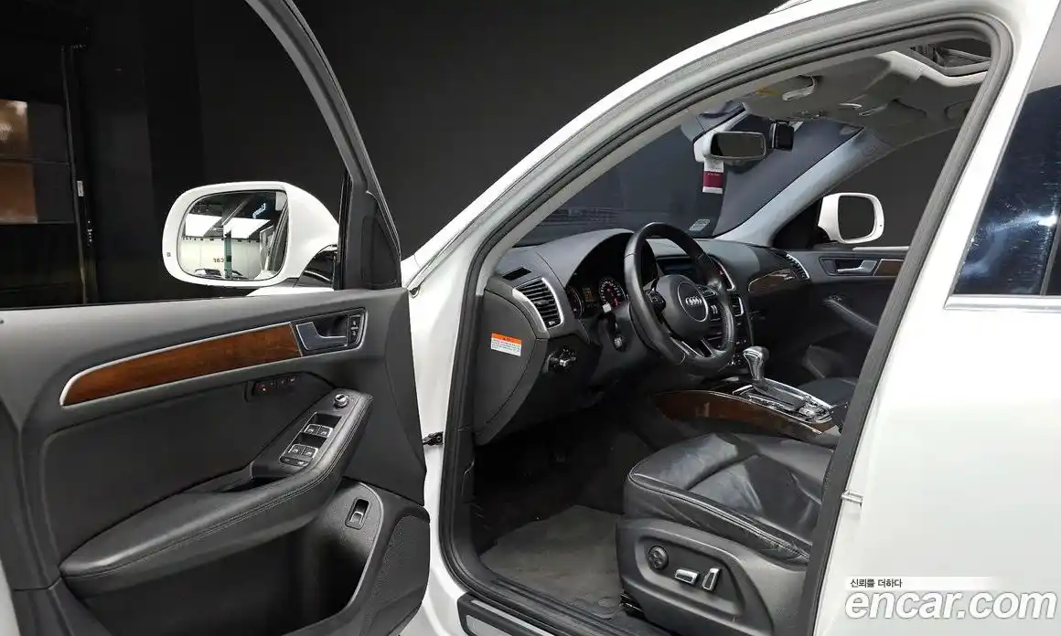 Audi Q5 2015 2.0 автомат (гидро), фото 10