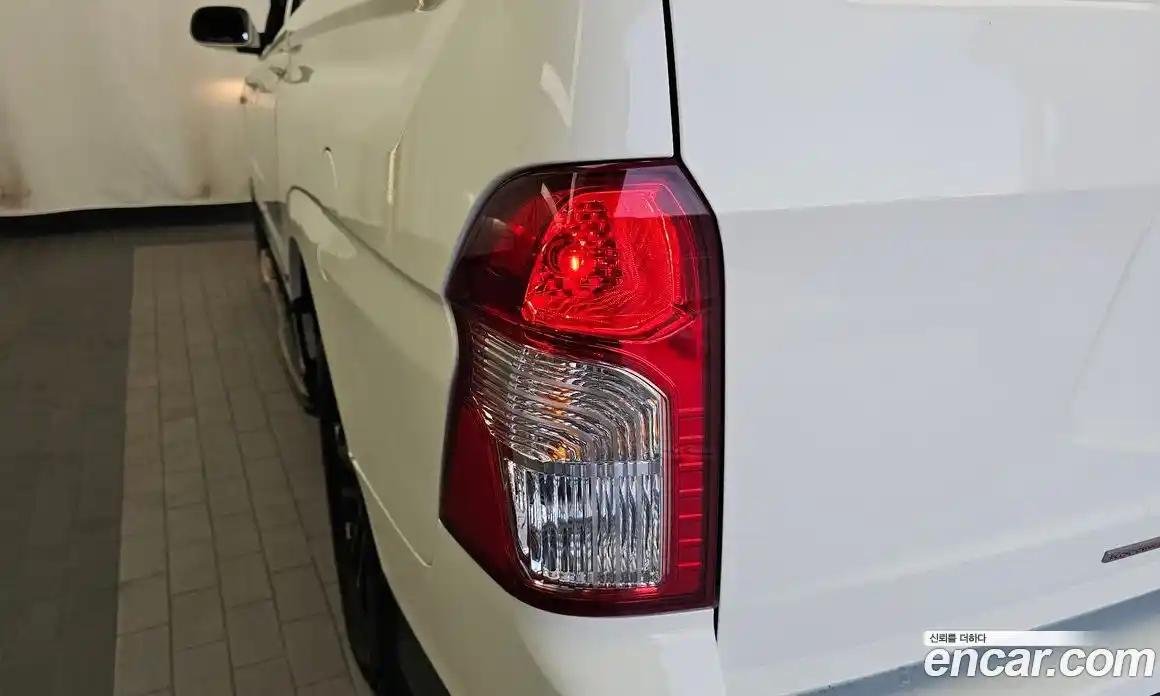 SsangYong Korando 2015 2.0 автомат (гидро), фото 9