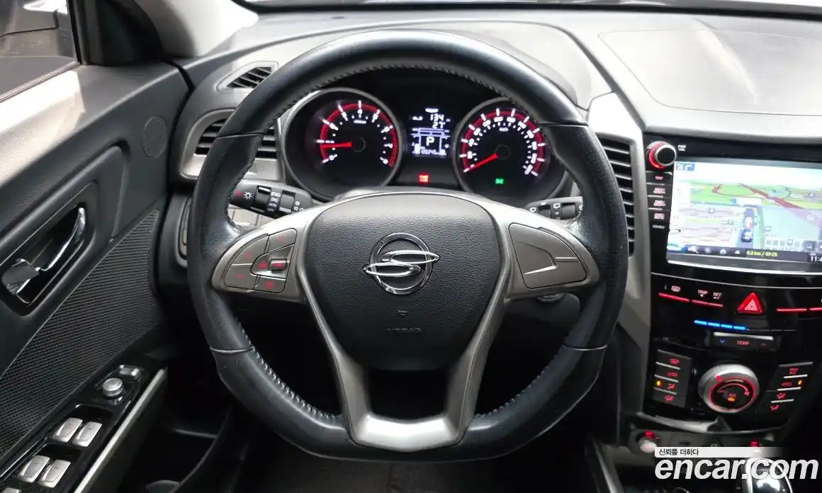 SsangYong TIBOLI 2016 1.6 автомат (гидро), фото 13