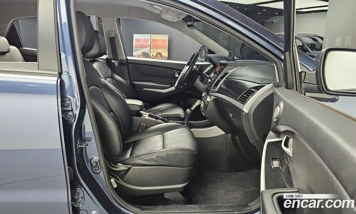 SsangYong Korando 2014 2.0 автомат (гидро), фото 12