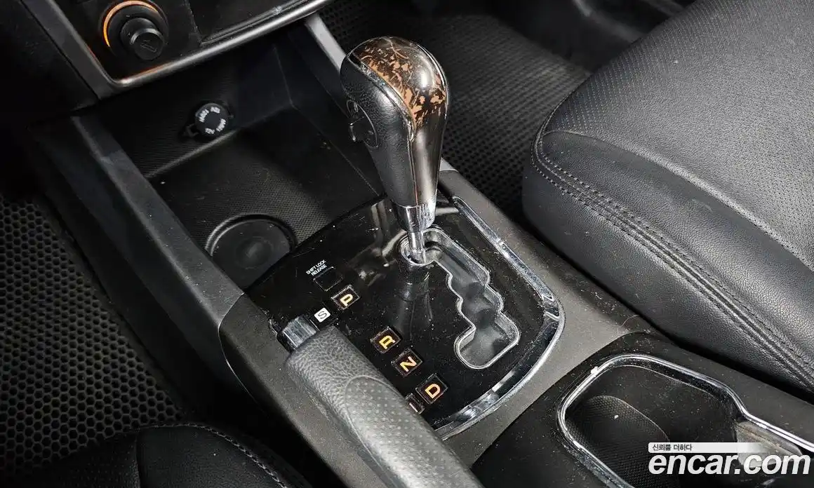 SsangYong Korando 2014 2.0 автомат (гидро), фото 9