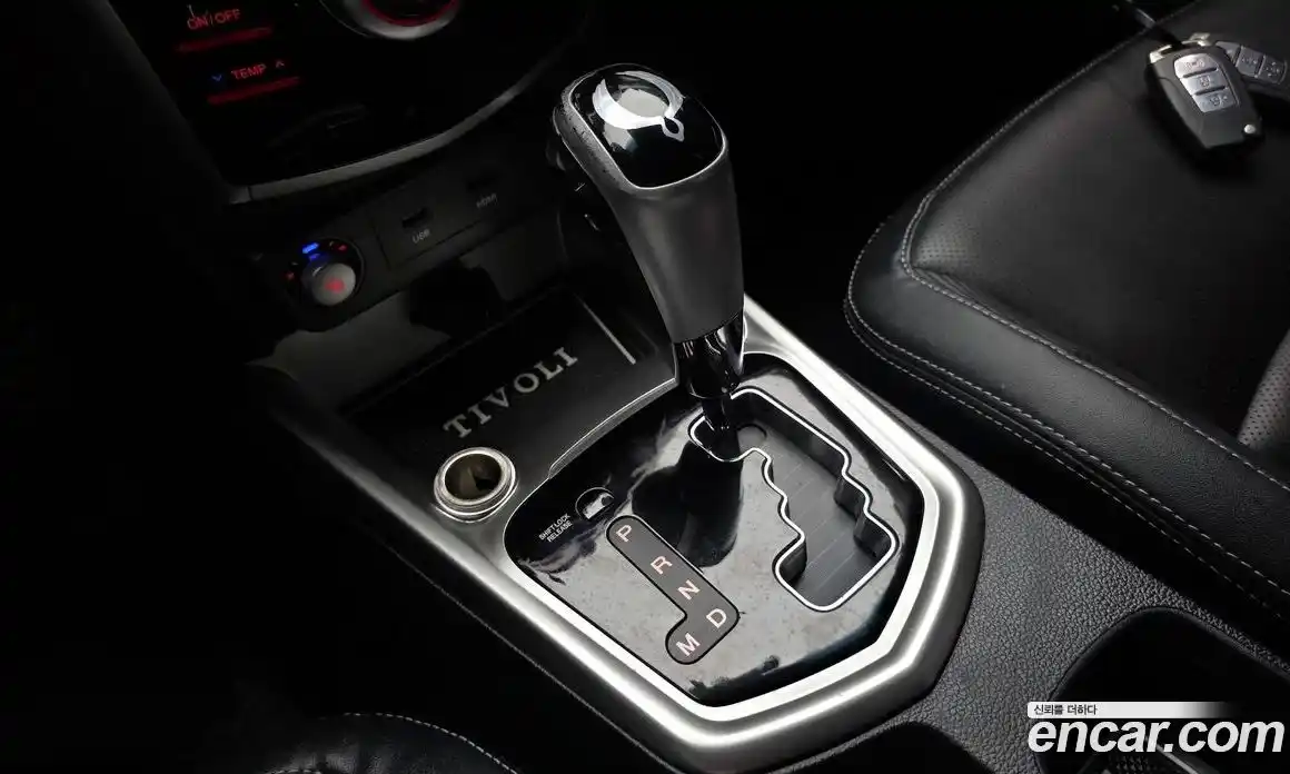 SsangYong TIBOLI 2015 1.6 автомат (гидро), фото 12