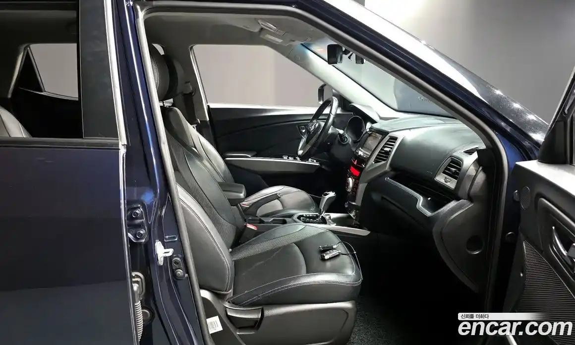 SsangYong TIBOLI 2015 1.6 автомат (гидро), фото 17
