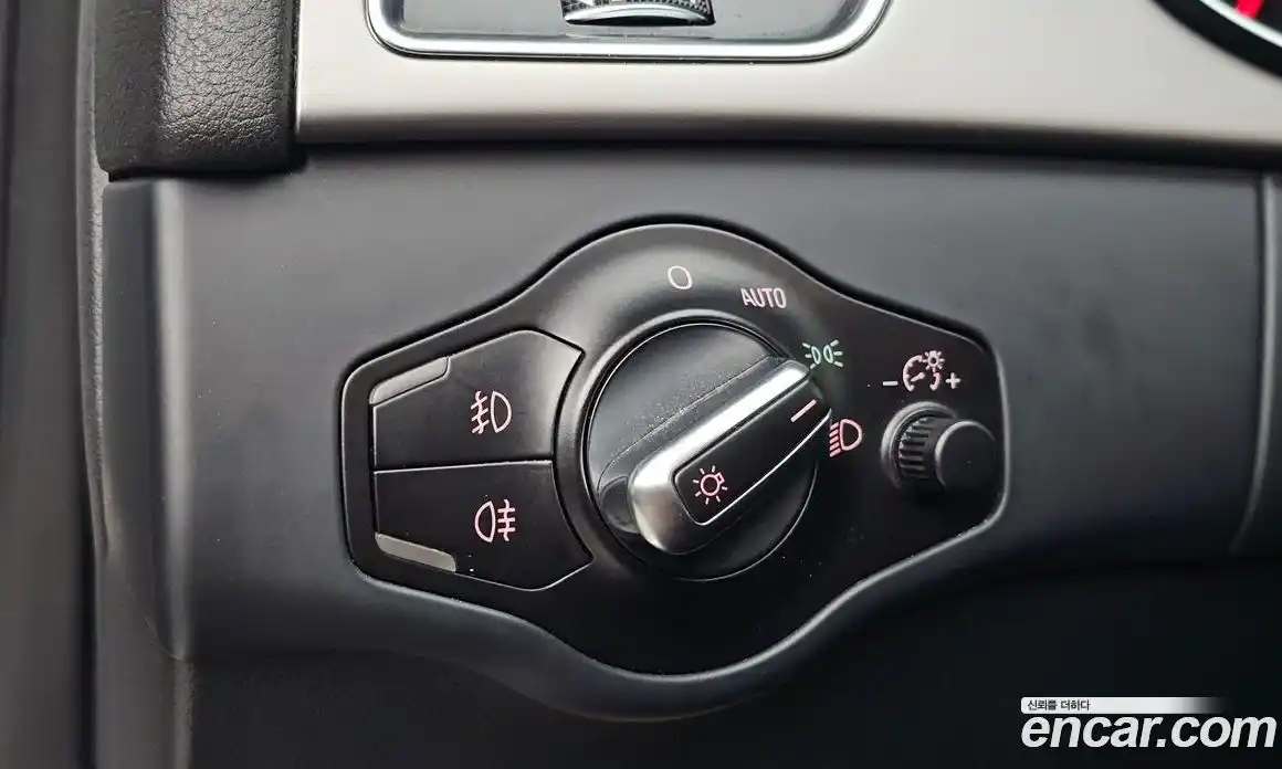 Audi A4 2013 2.0 автомат (гидро), фото 14