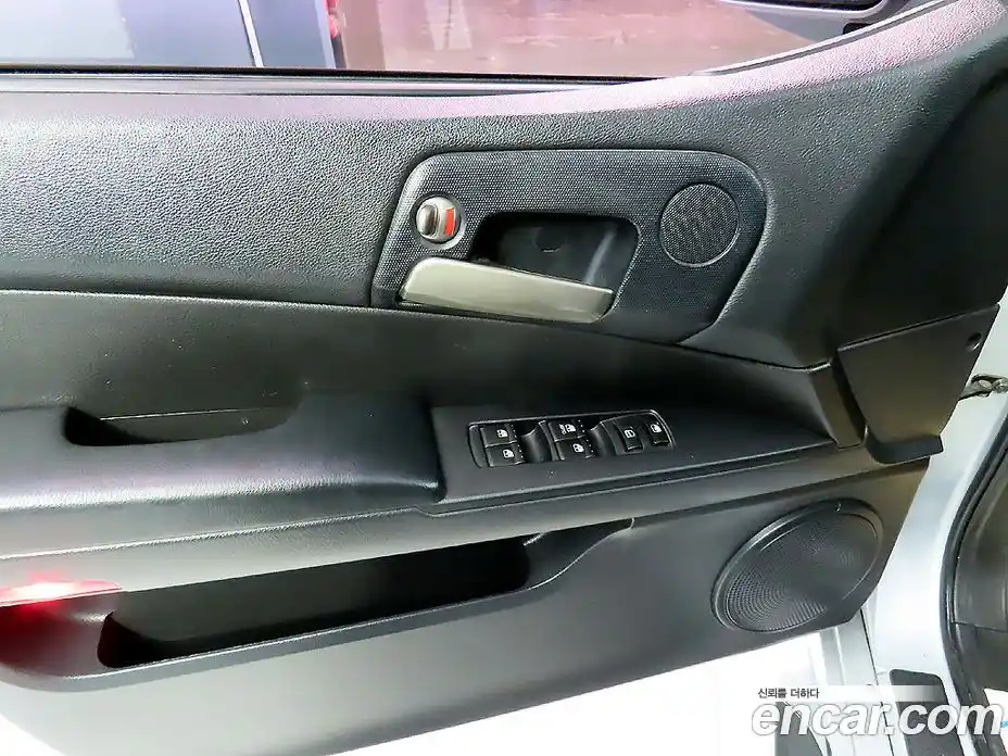 SsangYong Korando 2015 2.0 автомат (гидро), фото 14