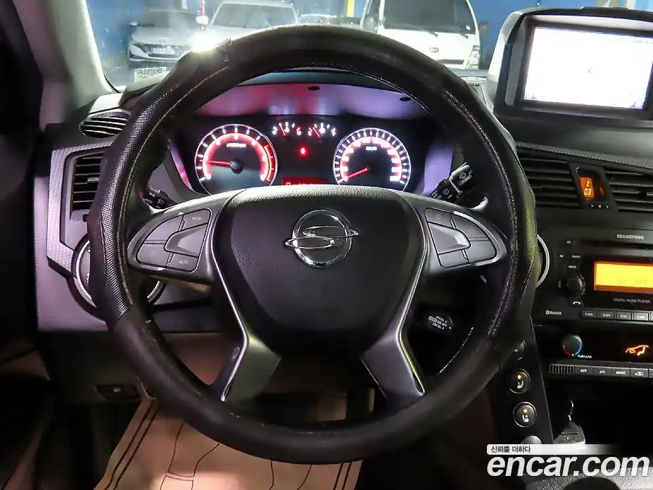 SsangYong Korando 2015 2.0 автомат (гидро), фото 17