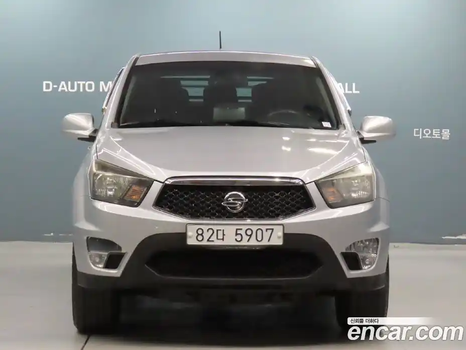 SsangYong Korando 2015 2.0 автомат (гидро), фото 3