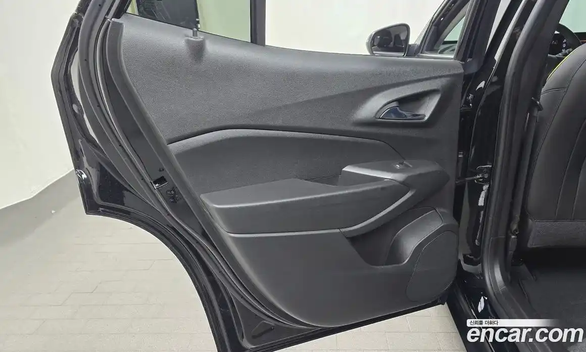 Chevrolet Trax 2023 1.2 автомат (гидро), фото 15