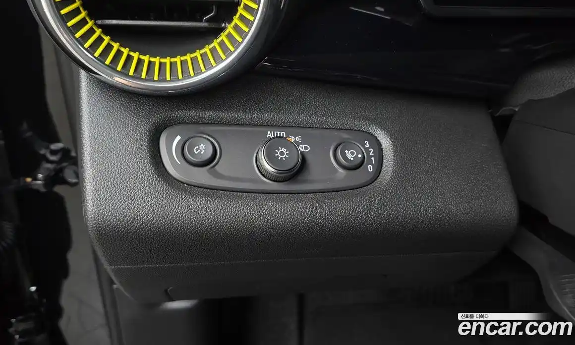 Chevrolet Trax 2023 1.2 автомат (гидро), фото 25