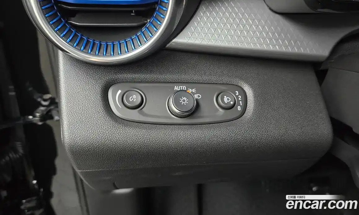 Chevrolet Trax 2024 1.2 автомат (гидро), фото 26