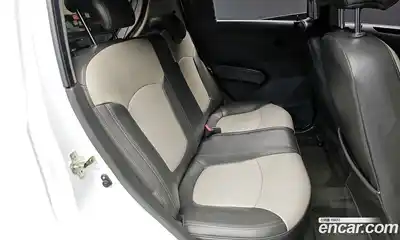 Chevrolet Spark 2012 1.0 автомат (гидро), миниатюра 11