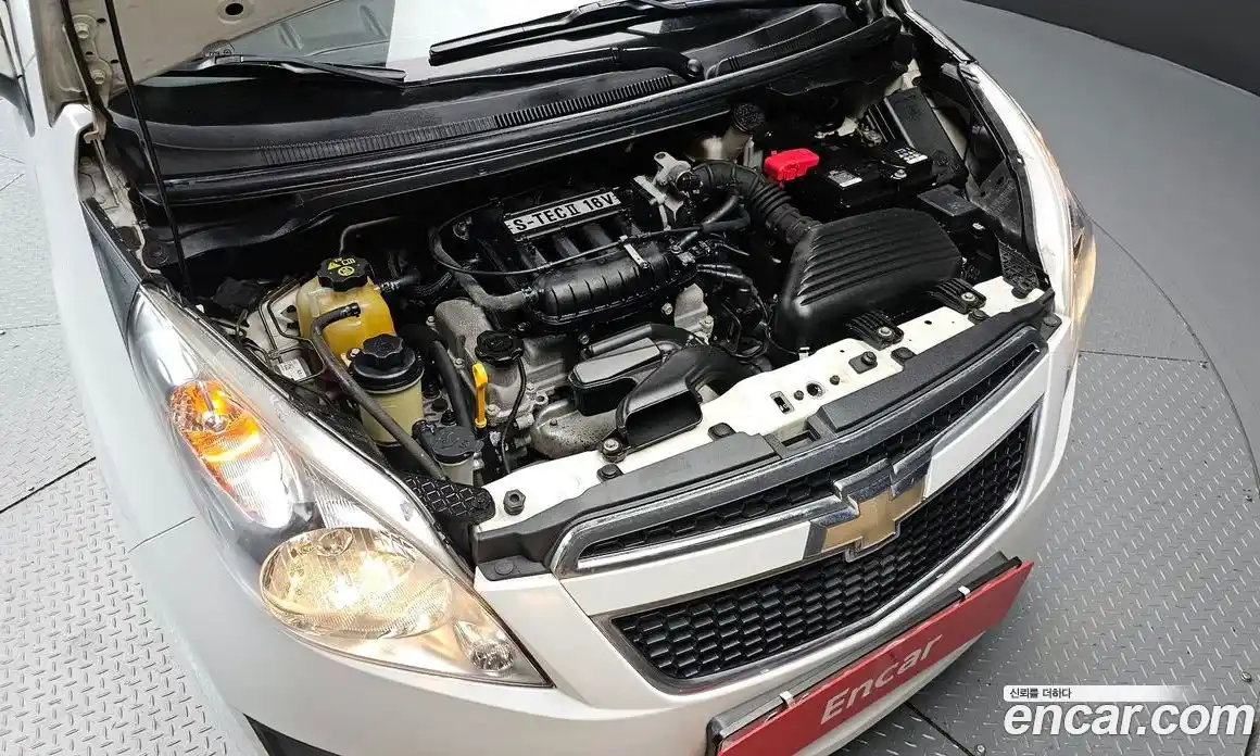 Chevrolet Spark 2012 1.0 автомат (гидро), фото 6