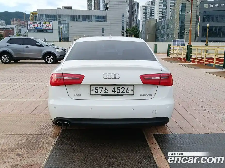 Audi A6 2014 2.0 автомат (гидро), фото 5
