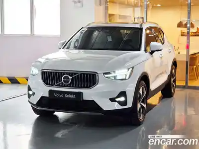 Volvo XC40, 2026, 1 065 км