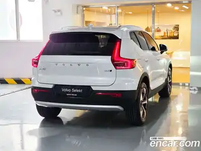 Volvo XC40 2026 2.0 автомат (гидро), миниатюра 2