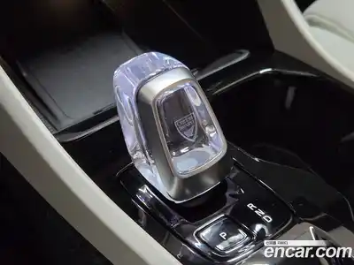 Volvo XC40 2026 2.0 автомат (гидро), миниатюра 9