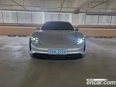 Porsche Taycan, 2022, 68 424 км