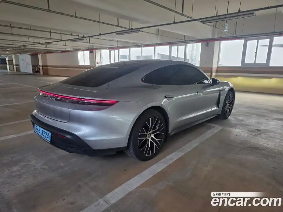 Porsche Taycan 2022 автомат (гидро), фото 8
