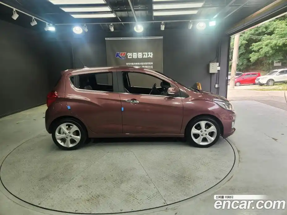 Chevrolet Spark 2018 1.0 автомат (гидро), фото 8