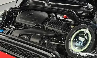 Mini Cooper Convertible 2022 2.0 автомат (гидро), миниатюра 5