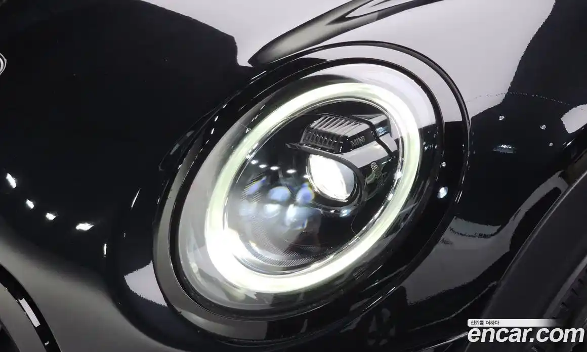 Mini Cooper Convertible 2022 2.0 автомат (гидро), фото 7