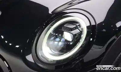 Mini Cooper Convertible 2022 2.0 автомат (гидро), миниатюра 7