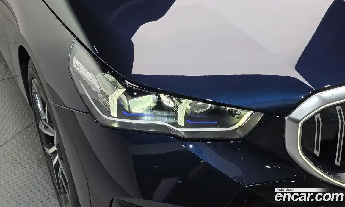 BMW 5 серия 2024 2.0 автомат (гидро), фото 8